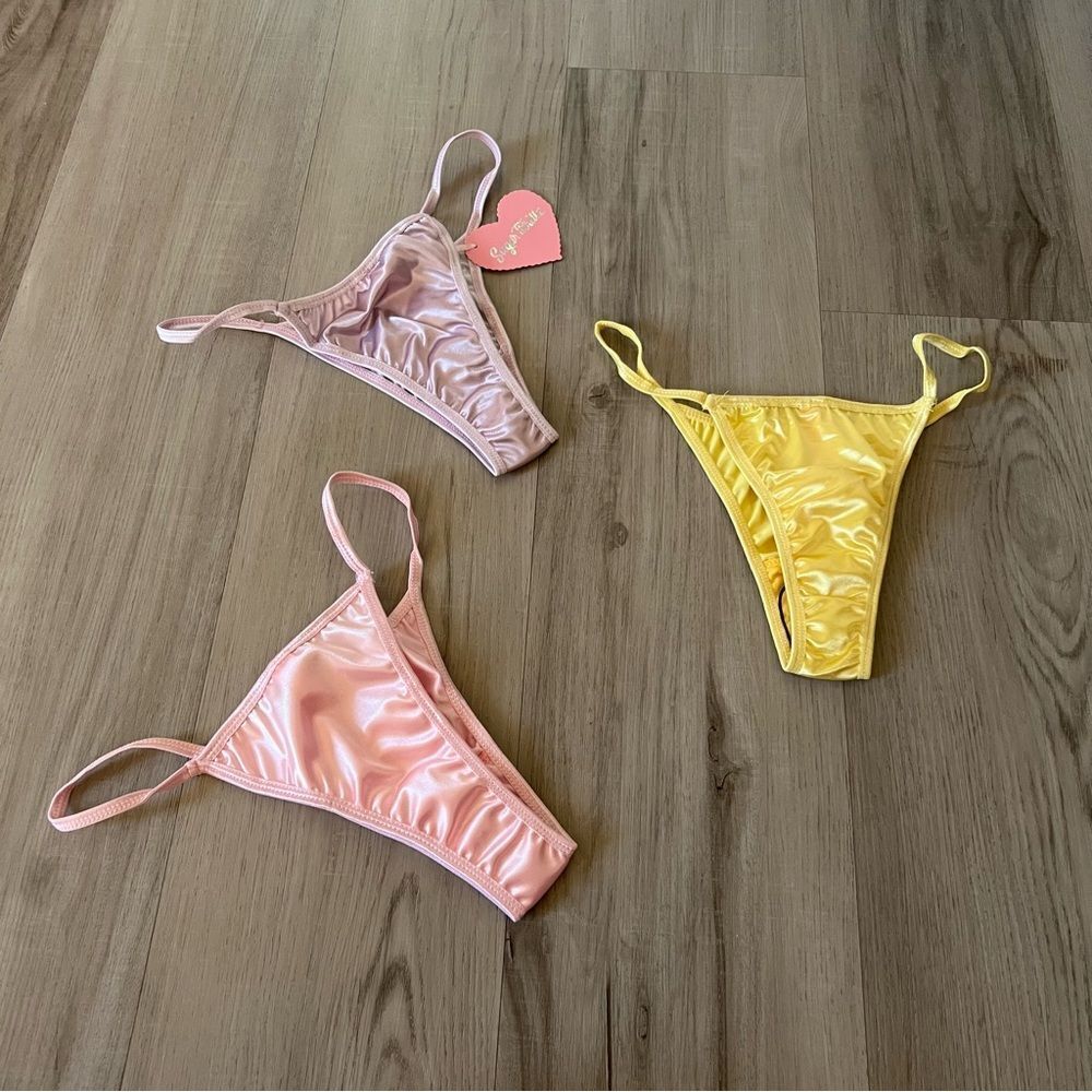 NWT Sugar Thrillz Dolls Kill Obey Me set of embroidered panties. Size Small - Picture 2 of 10